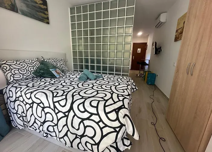 Renovated Mikky Close