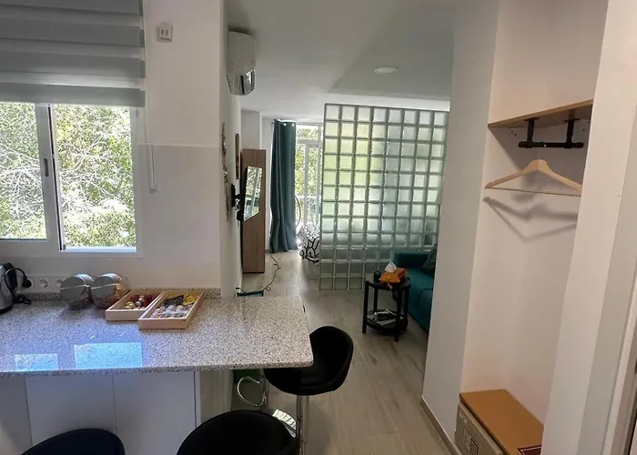 Renovated Mikky Close Appartamento Marbella